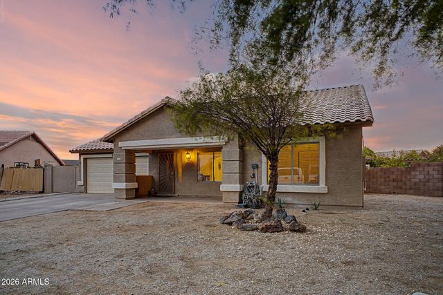 8552 W MEADOWBROOK Avenue, Phoenix, AZ 85037