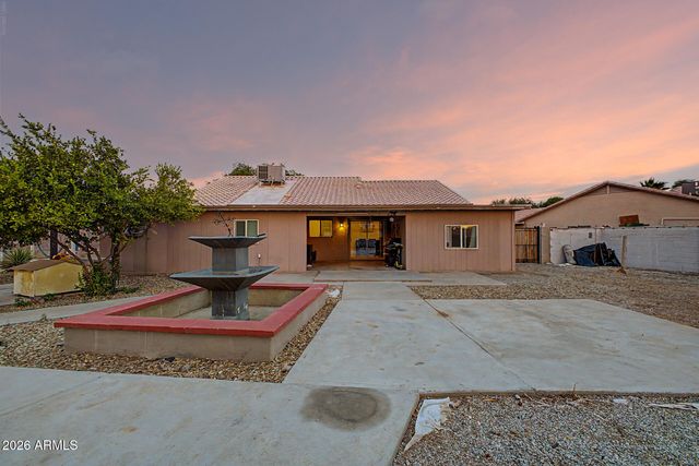 8552 W MEADOWBROOK Avenue, Phoenix, AZ 85037