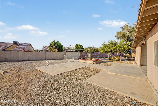 8552 W MEADOWBROOK Avenue, Phoenix, AZ 85037