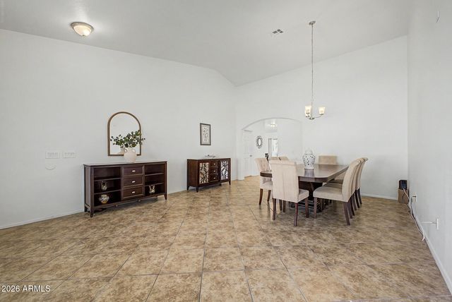 8552 W MEADOWBROOK Avenue, Phoenix, AZ 85037