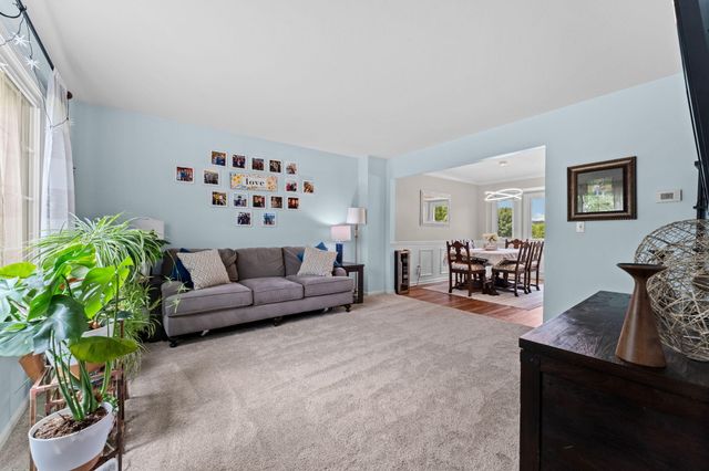 9128 Meadow View Lane, York Twp, MI 48176