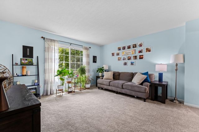 9128 Meadow View Lane, York Twp, MI 48176
