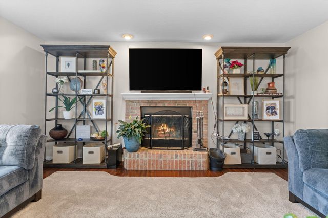 9128 Meadow View Lane, York Twp, MI 48176