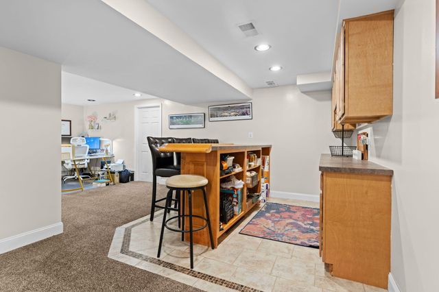 9128 Meadow View Lane, York Twp, MI 48176