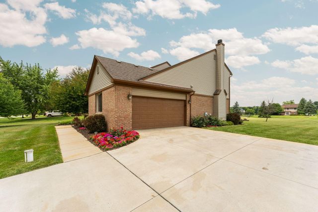 9128 Meadow View Lane, York Twp, MI 48176