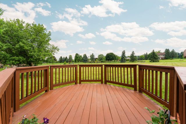 9128 Meadow View Lane, York Twp, MI 48176