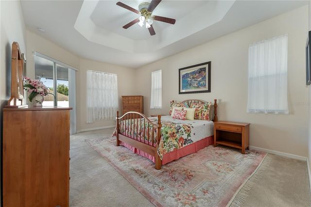 36300 GRAND ISLAND OAKS CIRCLE, Grand Island, FL 32735
