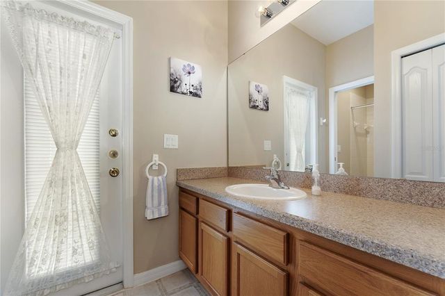 36300 GRAND ISLAND OAKS CIRCLE, Grand Island, FL 32735