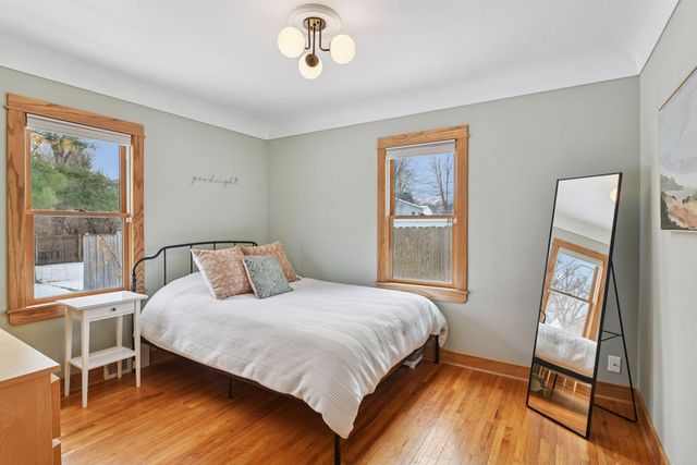 2031 Hampshire Avenue S, Saint Louis Park, MN 55426