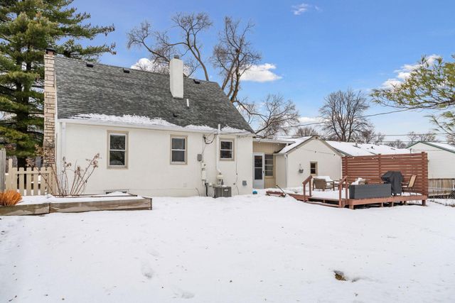 2031 Hampshire Avenue S, Saint Louis Park, MN 55426
