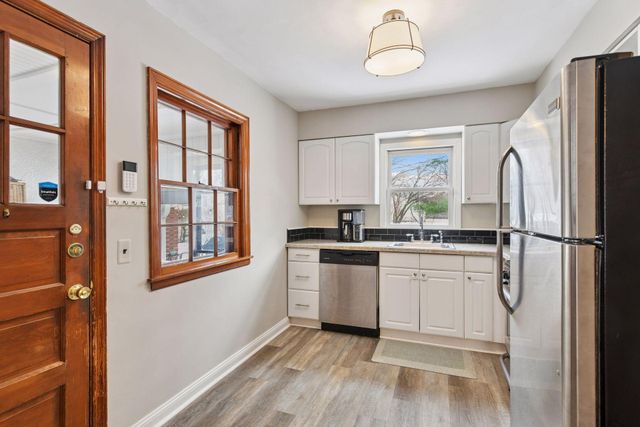 2031 Hampshire Avenue S, Saint Louis Park, MN 55426