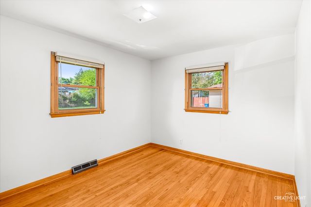 1732 Roanoak Avenue, Aurora, IL 60506