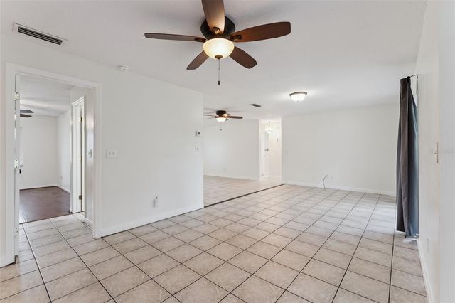 2142 KENDALL COURT, Deltona, FL 32738