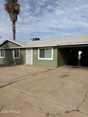 8048 W HAZELWOOD Street, Phoenix, AZ 85033