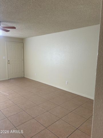 8048 W HAZELWOOD Street, Phoenix, AZ 85033