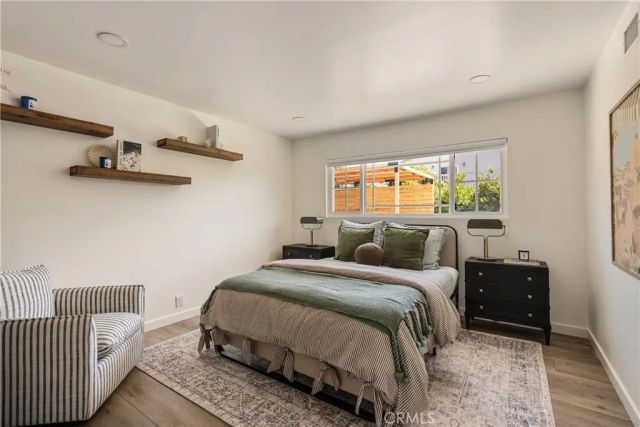 1133 El Camino, Costa Mesa, CA 92626