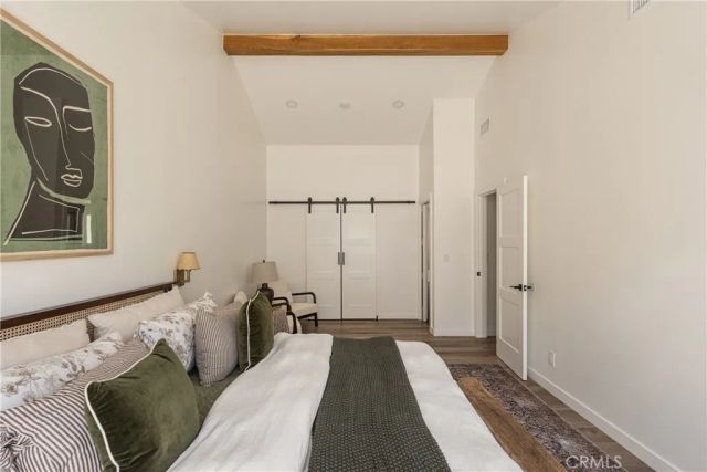 1133 El Camino, Costa Mesa, CA 92626