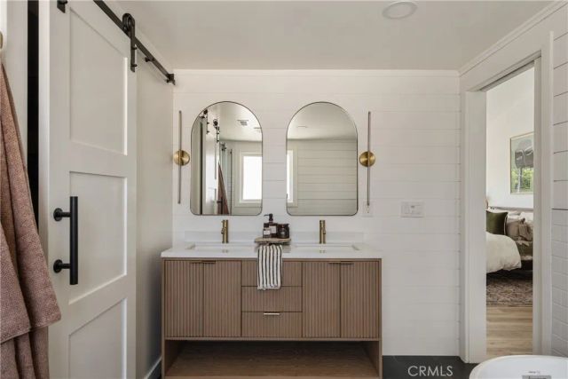 1133 El Camino, Costa Mesa, CA 92626