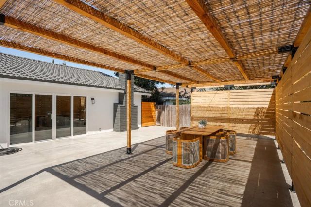 1133 El Camino, Costa Mesa, CA 92626