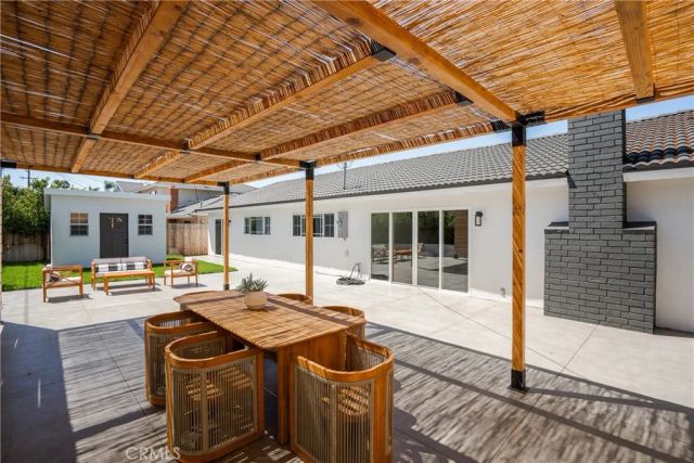 1133 El Camino, Costa Mesa, CA 92626