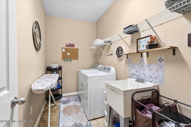 11251 ROBERT MASTERS Court, Jacksonville, FL 32218