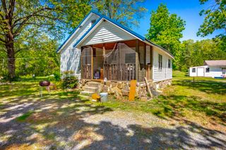 603 Razorback Dr, Clinton, AR 72013