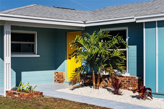 114 FRANCIS DRIVE NE, Port Charlotte, FL 33952