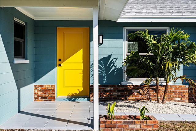 114 FRANCIS DRIVE NE, Port Charlotte, FL 33952