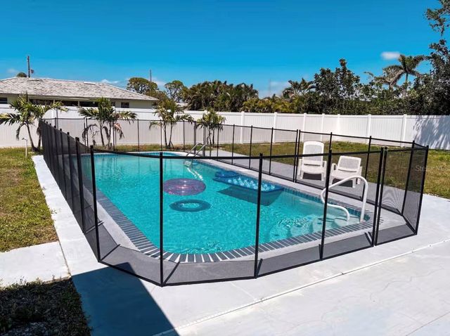 114 FRANCIS DRIVE NE, Port Charlotte, FL 33952