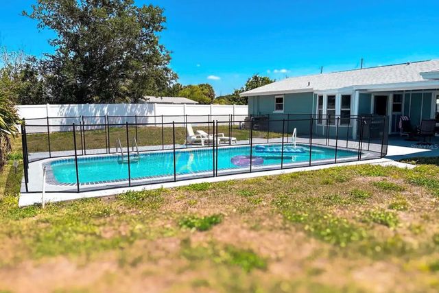 114 FRANCIS DRIVE NE, Port Charlotte, FL 33952