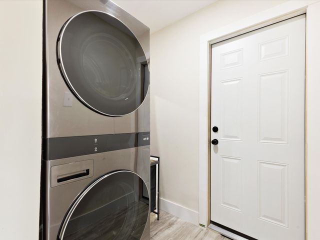 825 Cherry Hills Drive, Lancaster, TX 75134