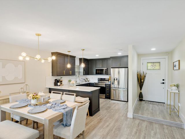 825 Cherry Hills Drive, Lancaster, TX 75134