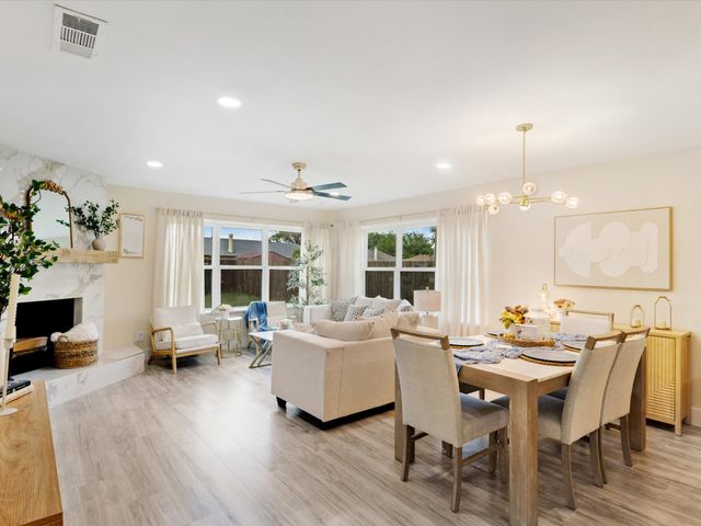 825 Cherry Hills Drive, Lancaster, TX 75134