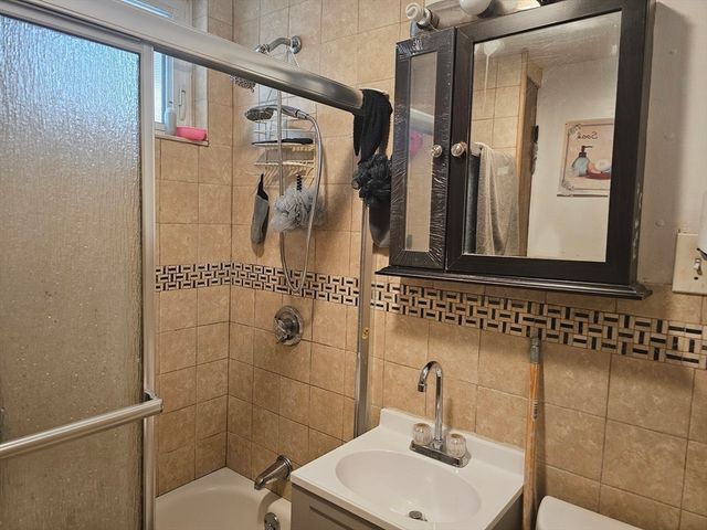 38 Browning Ave,, Boston, MA 02124
