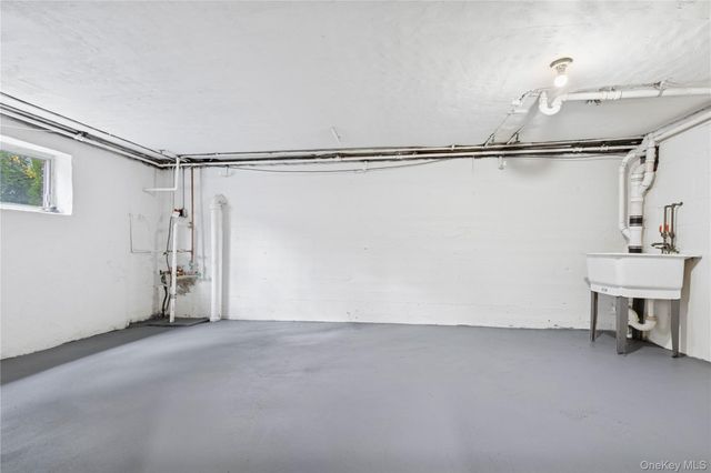 81 Midland, Staten Island, NY 10308