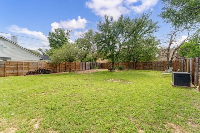 1409 Lantern Light DR, Round Rock, TX 78681