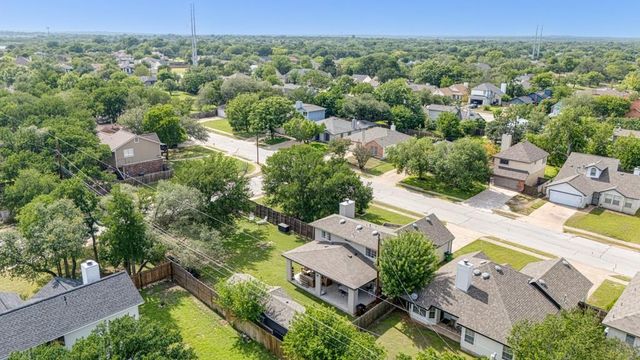 1409 Lantern Light DR, Round Rock, TX 78681