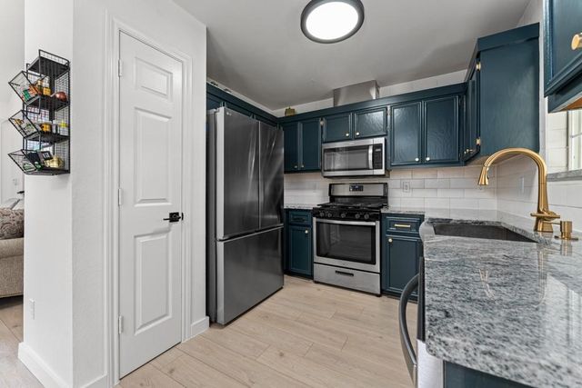 1409 Lantern Light DR, Round Rock, TX 78681