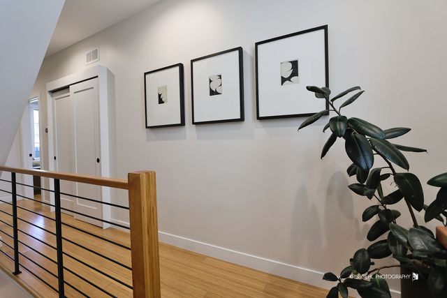 1555 N Talman Avenue 3D, Chicago, IL 60622