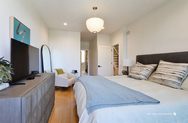 1555 N Talman Avenue 3D, Chicago, IL 60622