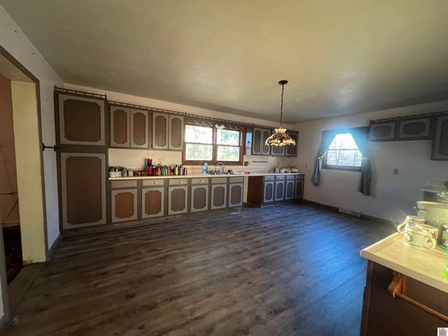 1334 State Route 1668, Marion, KY 42064