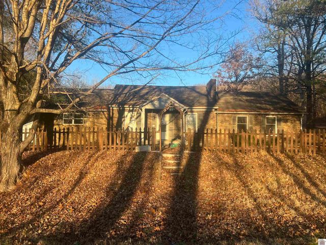 1334 State Route 1668, Marion, KY 42064