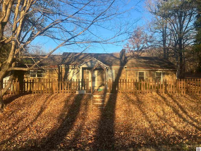 1334 State Route 1668, Marion, KY 42064