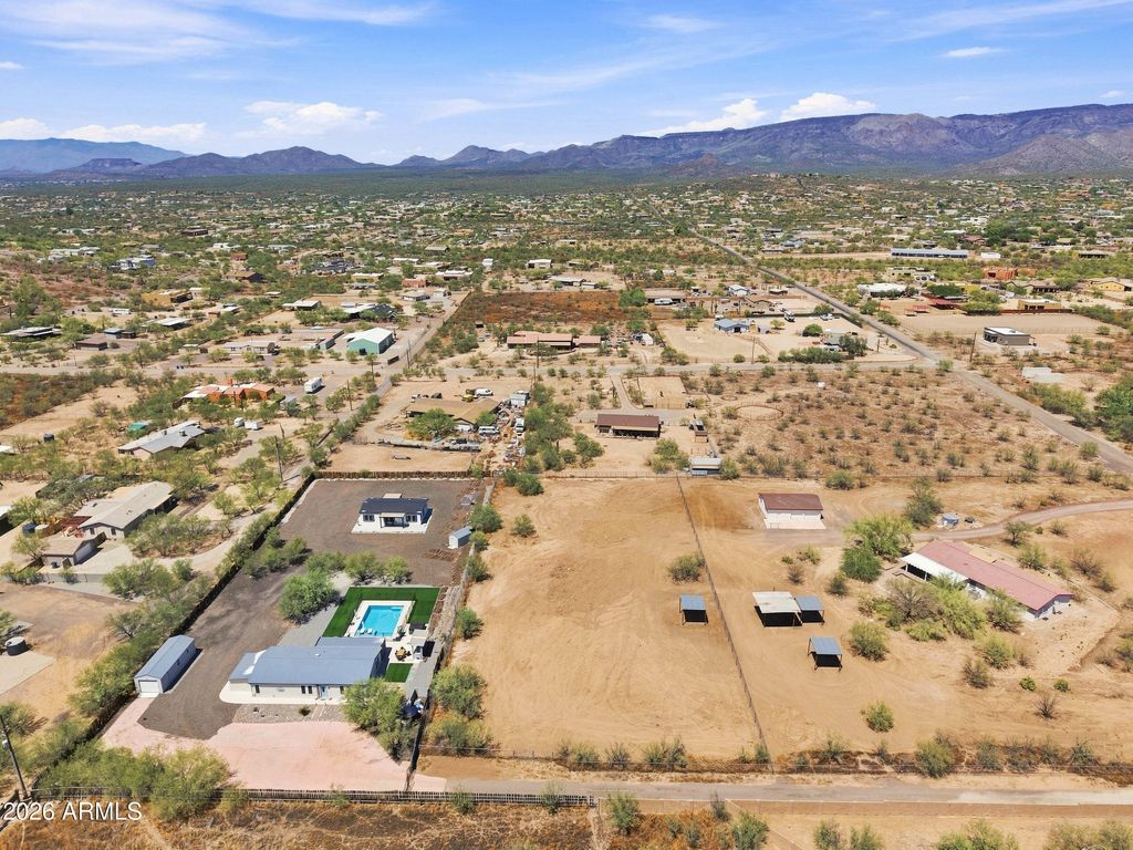 432xx N 14TH Street -, New River, AZ 85087 — photo 2