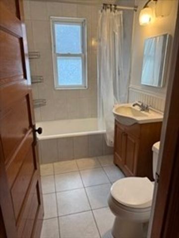 184 Grant Ave 3, Medford, MA 02155