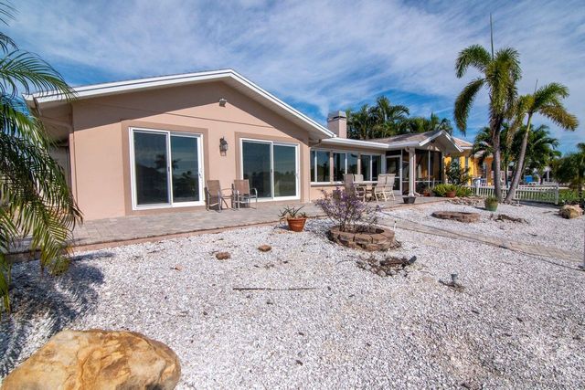 775 119TH AVENUE, Treasure Island, FL 33706