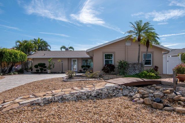 775 119TH AVENUE, Treasure Island, FL 33706