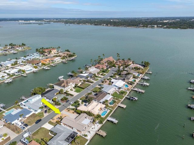 775 119TH AVENUE, Treasure Island, FL 33706