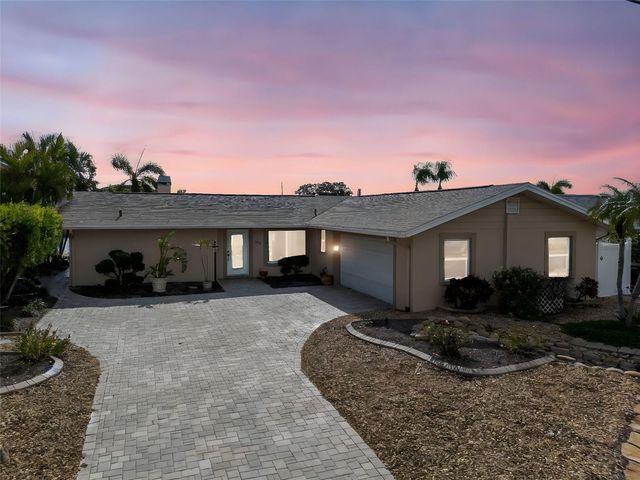 775 119TH AVENUE, Treasure Island, FL 33706