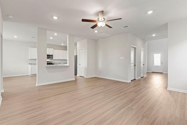 1131 Campside Drive, Beasley, TX 77417